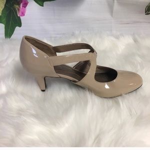 LifeStride Pumps Heels Shoes Taupe New Size 11